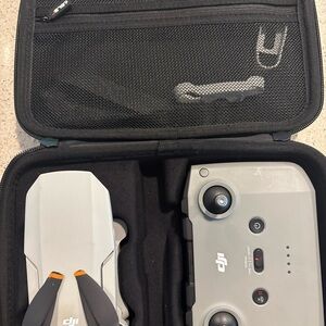 DJI mini 2 with case and controller